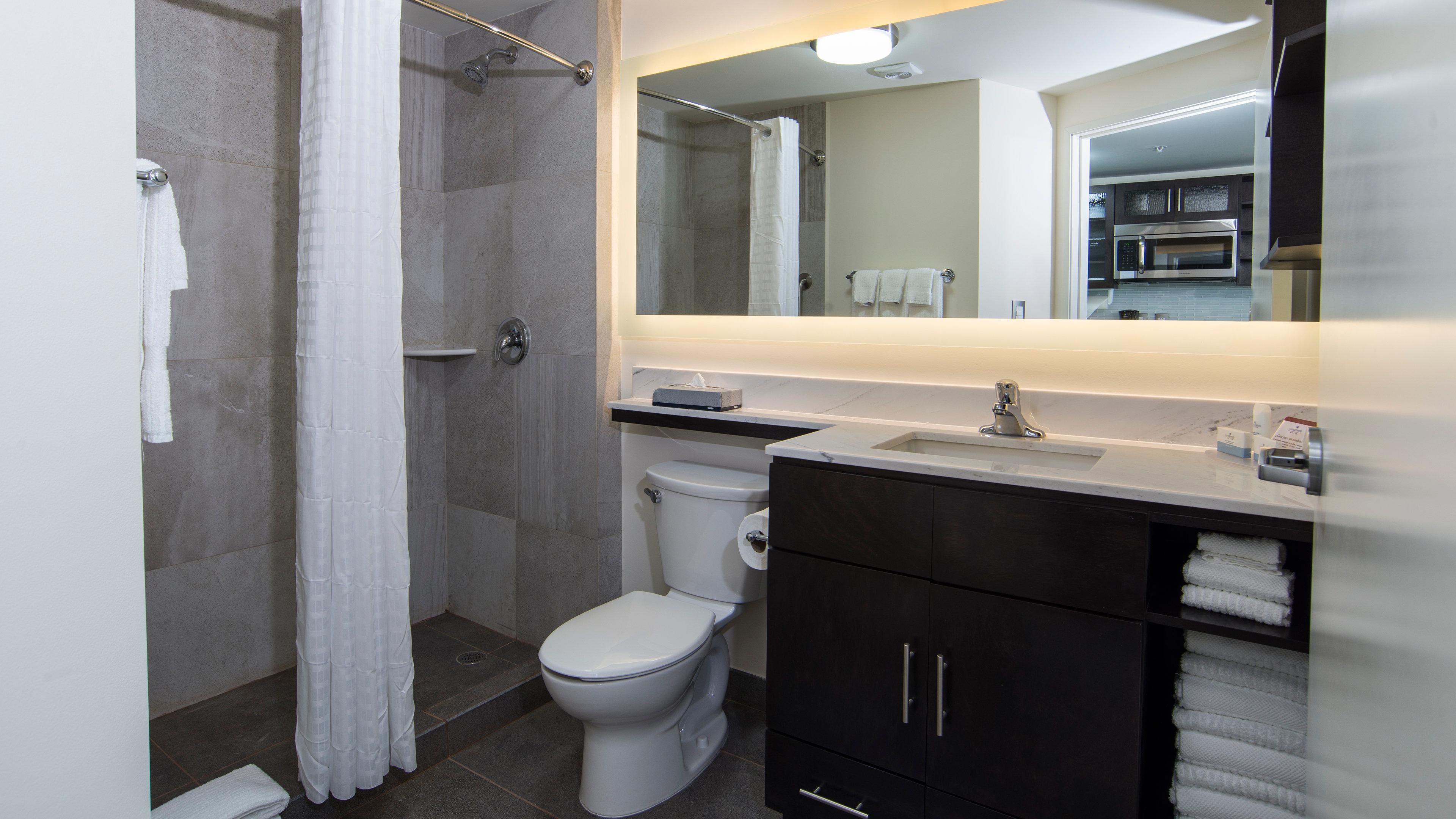 Candlewood Suites Celaya Селая Экстерьер фото