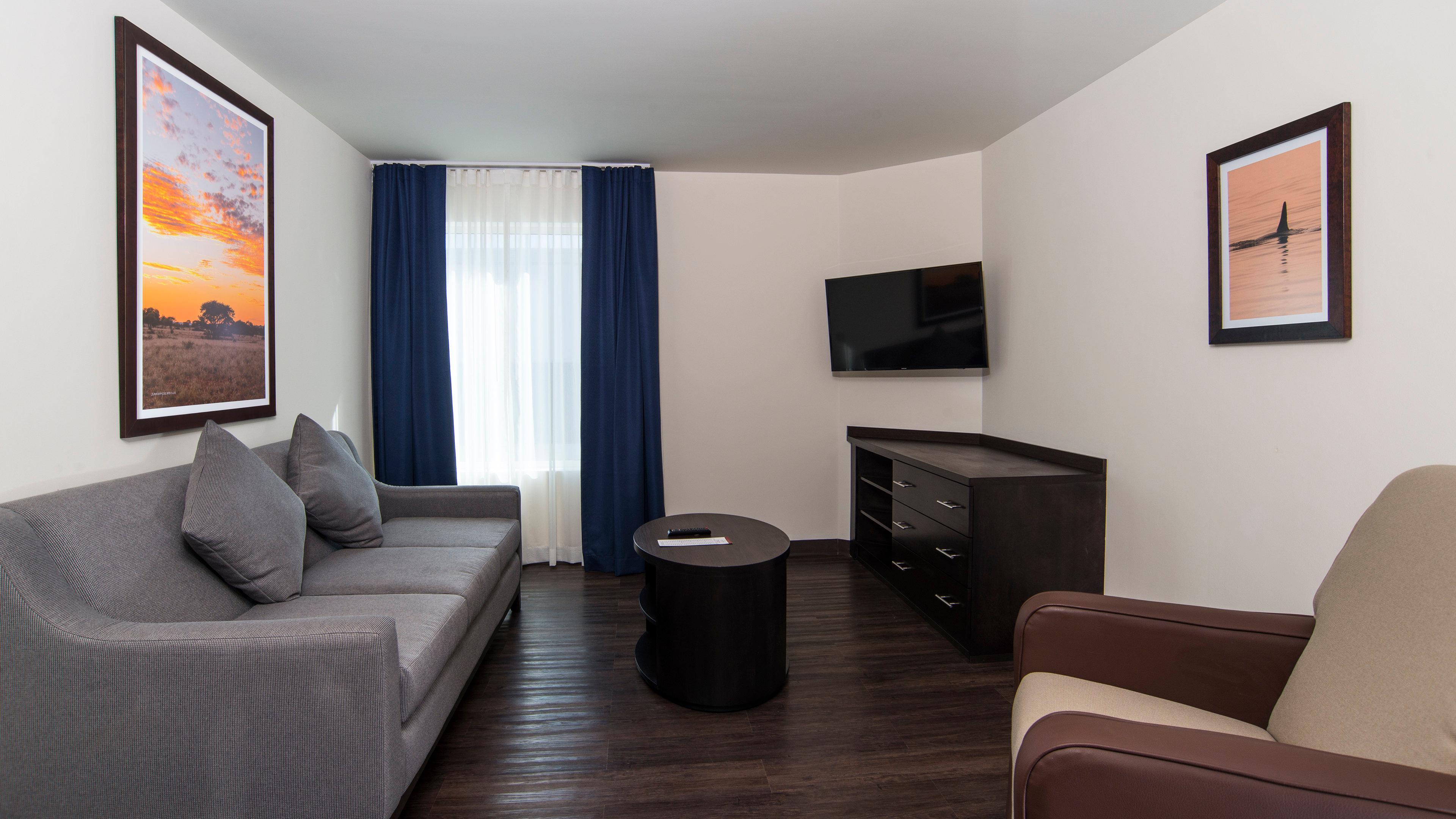 Candlewood Suites Celaya Селая Экстерьер фото