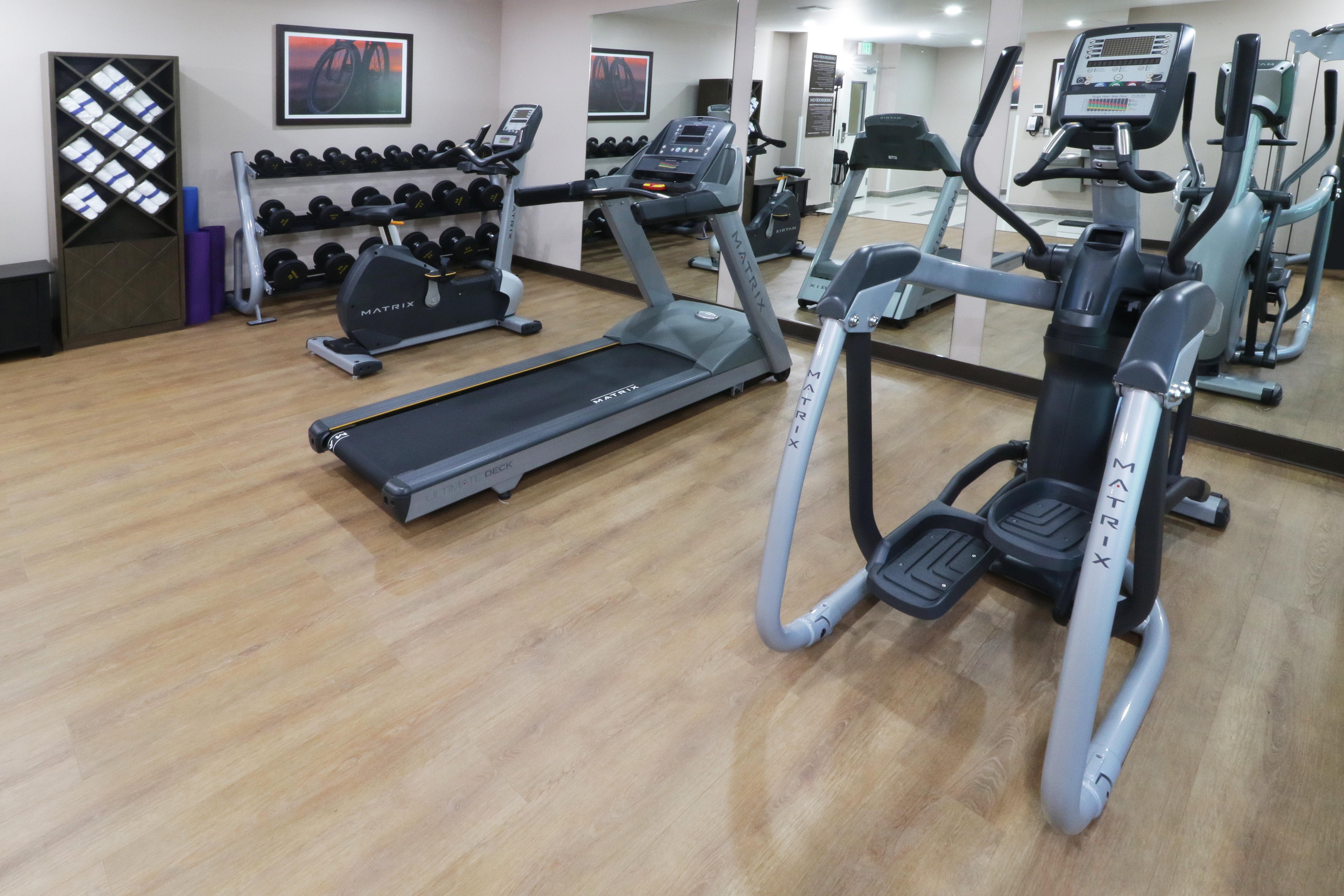 Candlewood Suites Celaya Селая Экстерьер фото